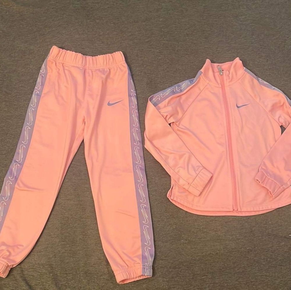 Nike tech suit
